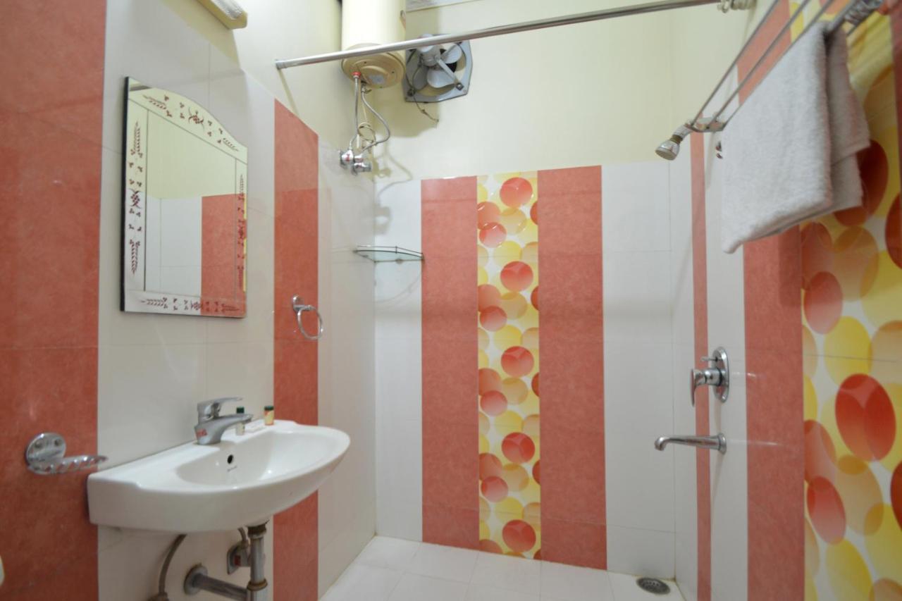 ג'איפור Oyo 23608 Hotel Fun מראה חיצוני תמונה